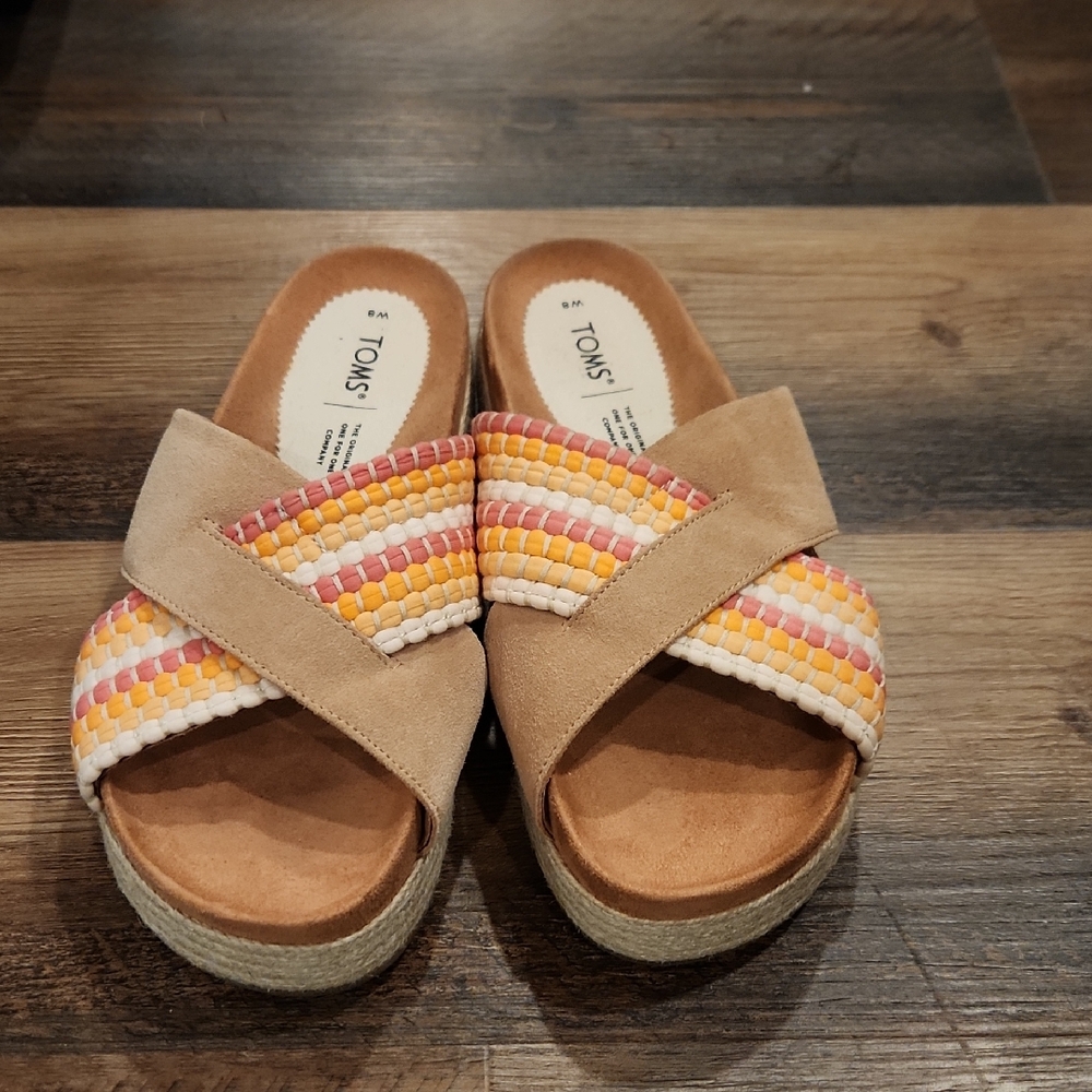 TOMS Women's Tan and Multicolor Woven Sandals
